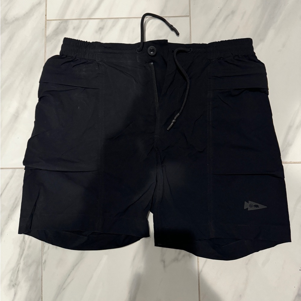 Goruck x Taylor stitch The Challenge Cargo Short
in Black size small